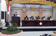 Sidang Paripurna Istimewa, DPRD Sampaikan Rekomendasi LKPJ Bupati Tabanan Akhir Tahun Anggaran 2017