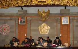 RAPAT PARIPURNA DPRD KABUPATEN TABANAN DENGAN AGENDA PENYAMPAIAN PENGANTAR BUPATI TABANAN TENTANG   LAPORAN  KETERANGAN PERTANGGUNG JAWABAN (LKPJ)  BUPATI TABANAN TAHUN 2018