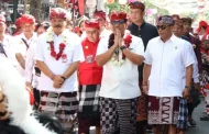 Ketua DPRD Tabanan Hadiri Penutupan Tanah Lot Festival 2025
