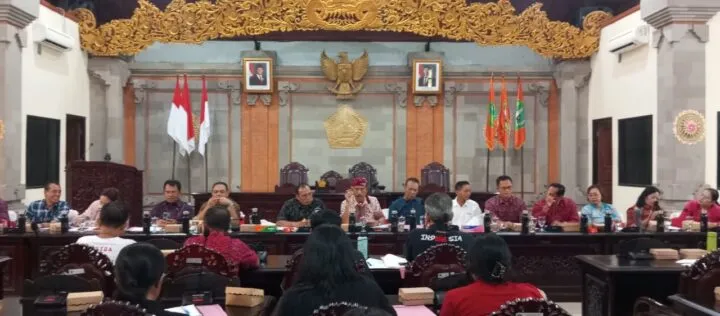 DPRD Tabanan Bahas Ranperda Penegasan Hari Lahir Ibu Kota, Hymne, dan Mars Tabanan