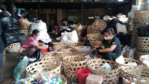 DPRD Tabanan Pertanyakan Solusi Sampah Kawasan Perumahan